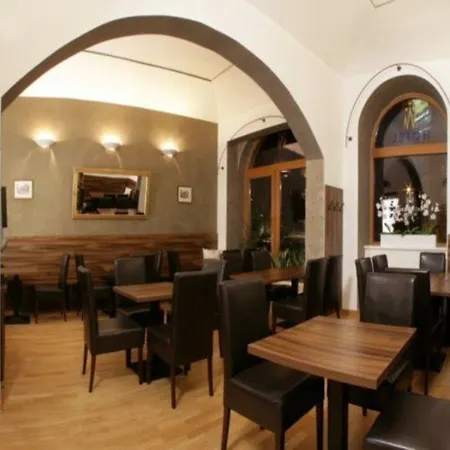 Centre Plaza Praga