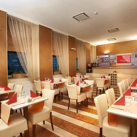 Centre Plaza 3* Praga