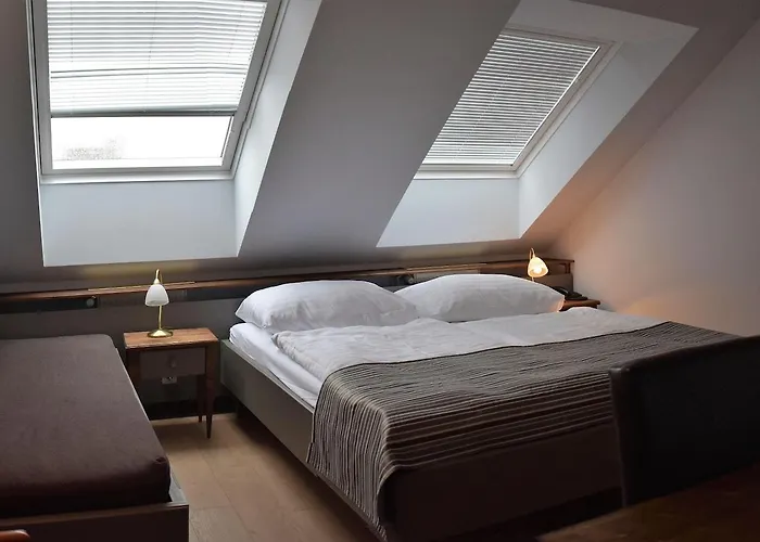 Centre Plaza Hotel 3*