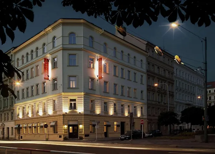 Centre Plaza Hotel