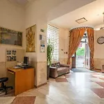 Hotel Centre Plaza 3*